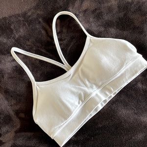 Lululemon Power Y Sports Bra